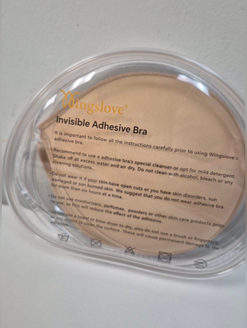 Wingslove Invisible Adhesive Bra - Nude. SIZE B CUP. BRAND NEW